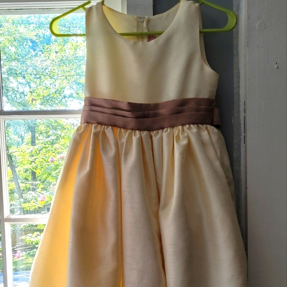 Flower girl Dress size 10 - Picture 1 of 4